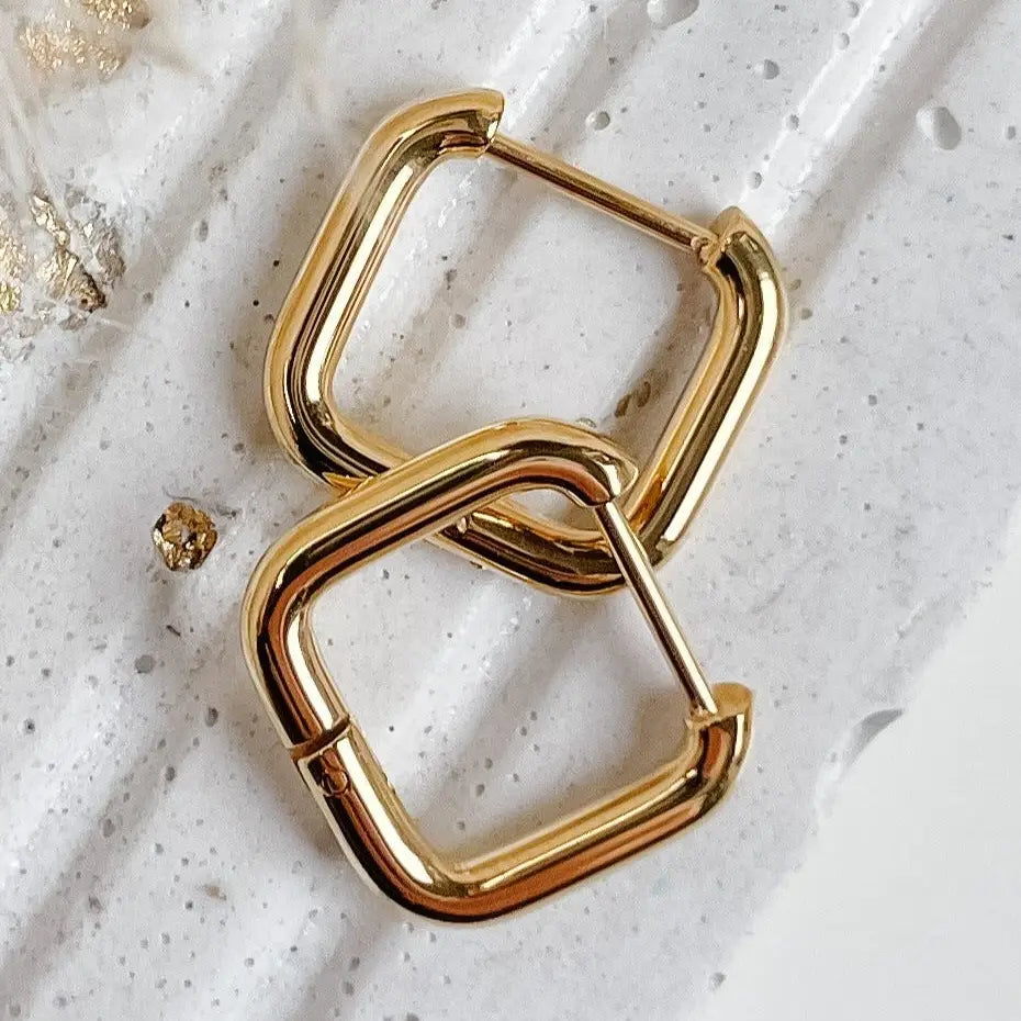 Becca Hoops