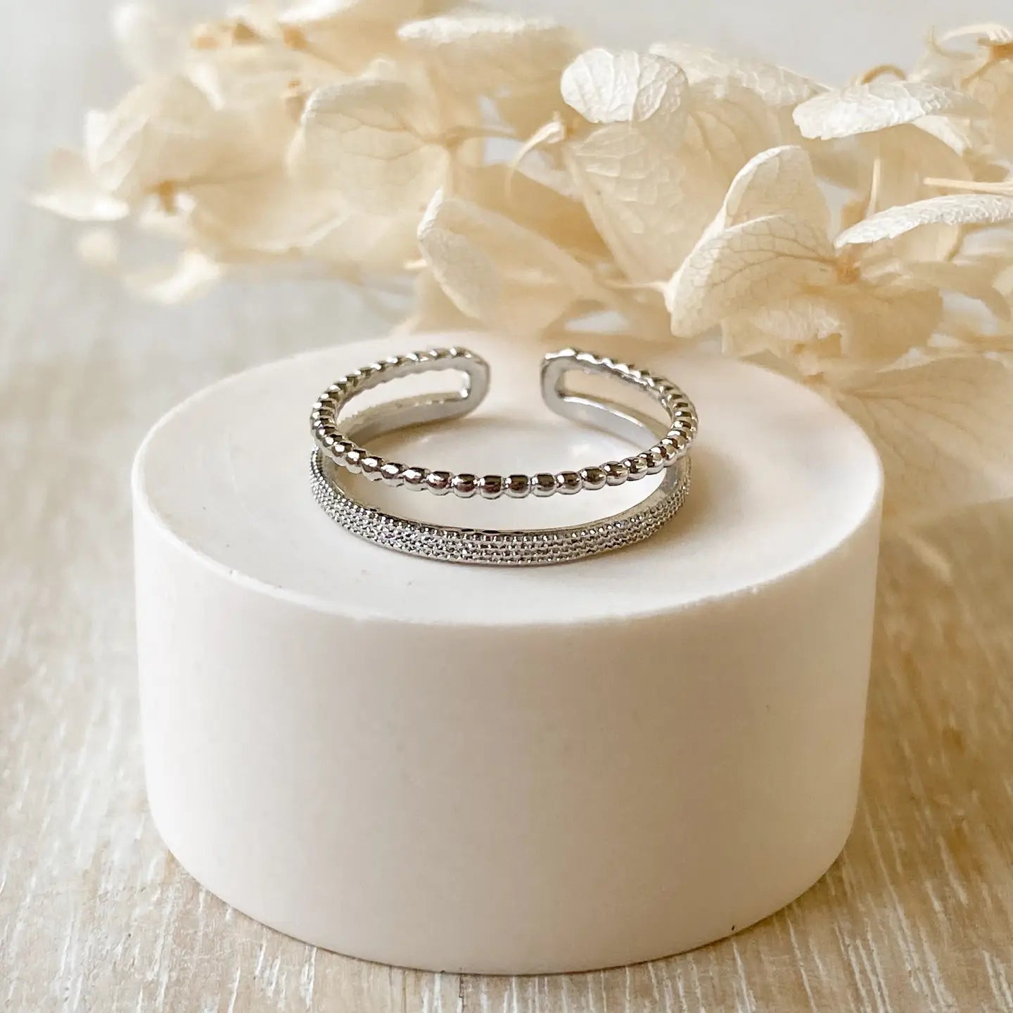 Minimalist Ring