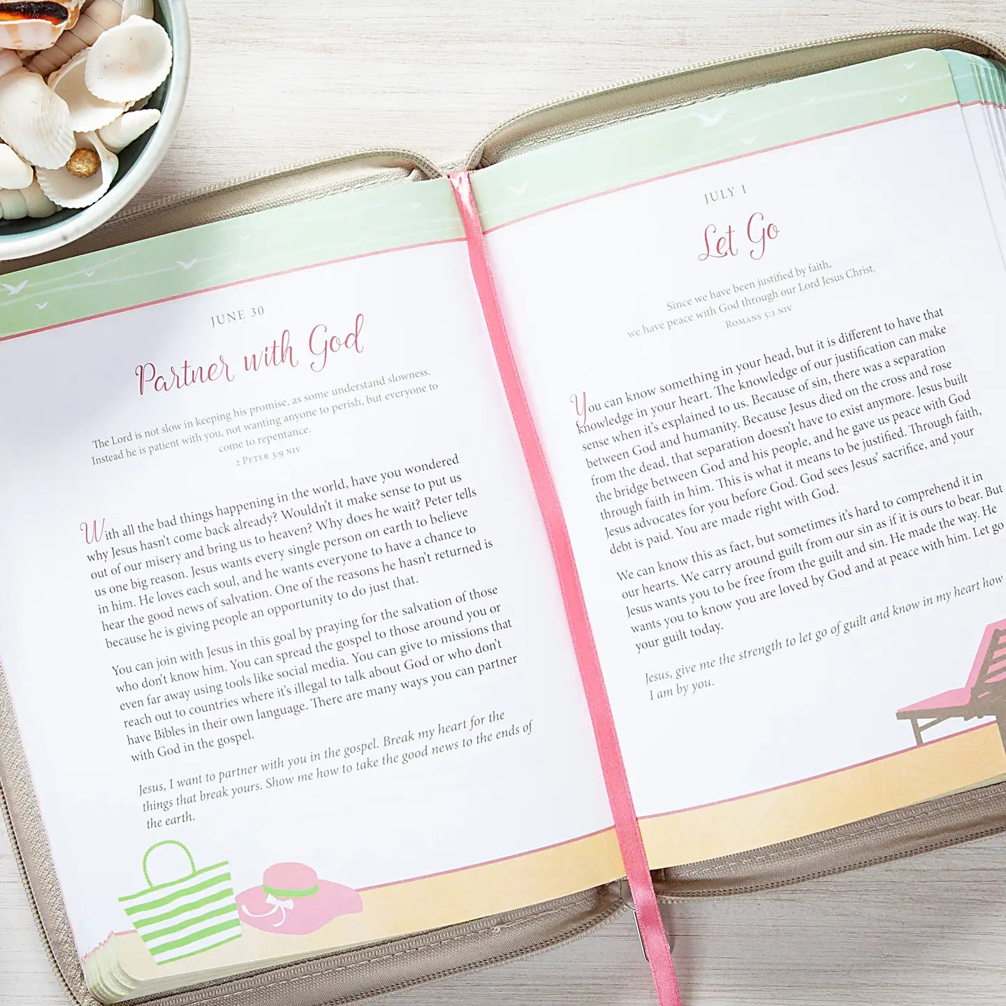 Strength For Today For Teen Girls (Daily Devotional)