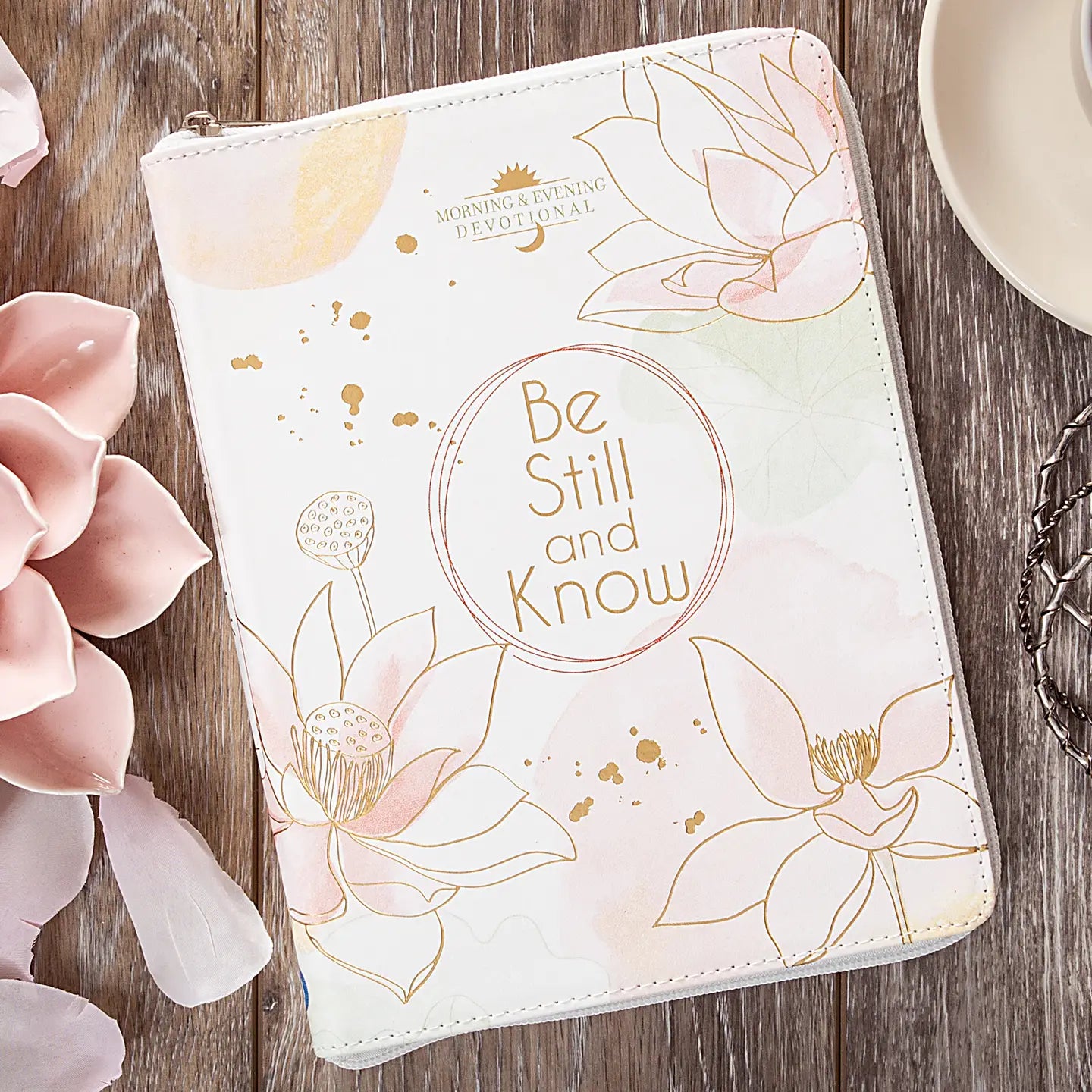 Be Still and Know (Morning & Evening Zip Devotional)