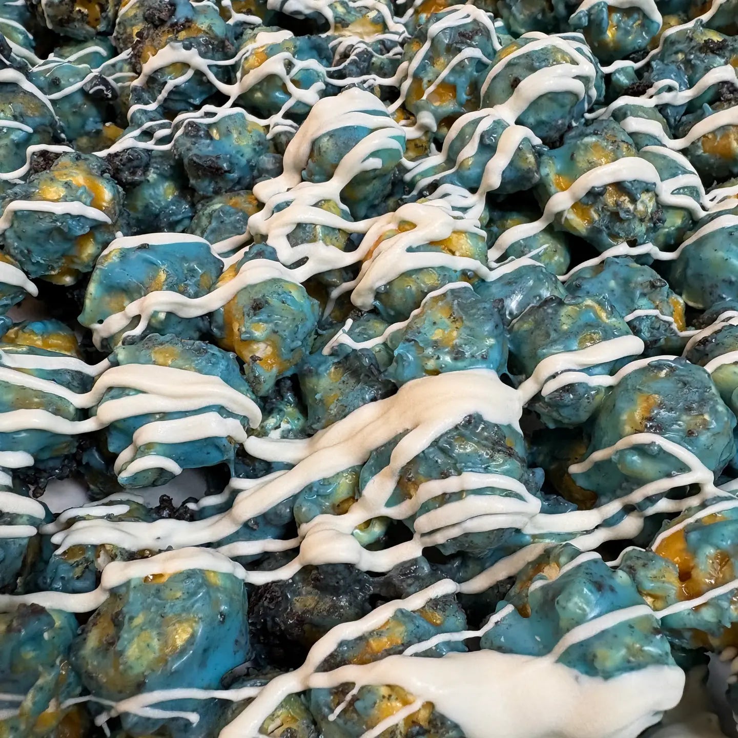 Cookie Monster Chocolate Coated Caramel Popcorn