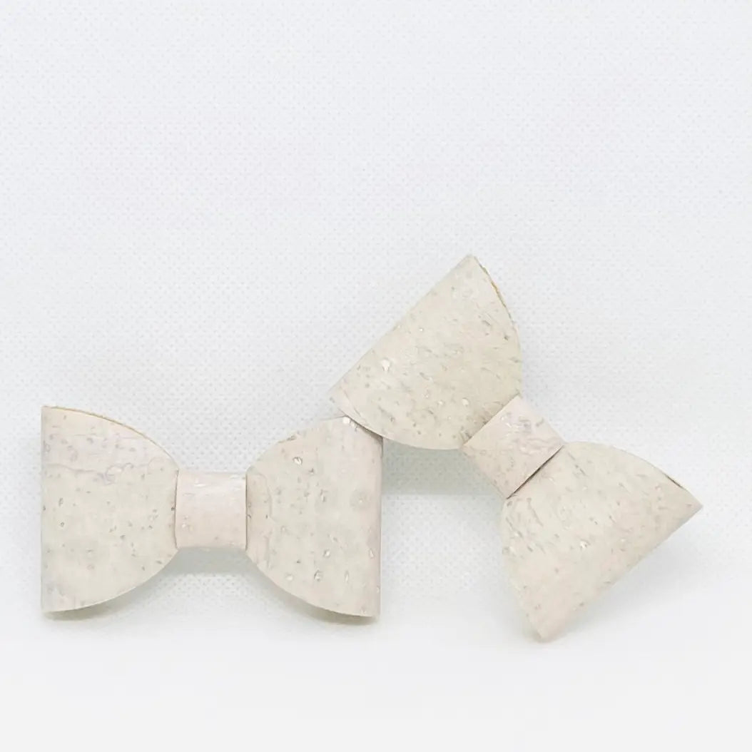Pearl Cork Bow Hair Clip
