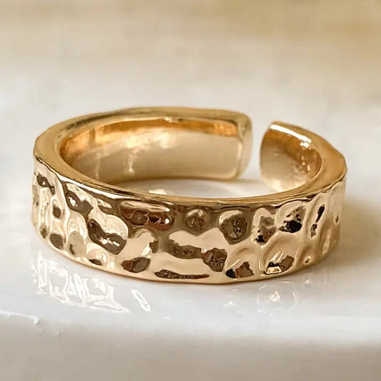 Bold Dot Ring