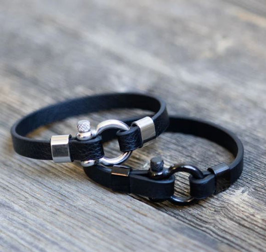 Wapiti Men's Leather Bracelet